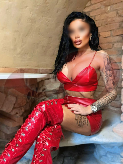 Iron Queen Brenda in Salzburg / Wals/Salzburg , Grenzwaldweg 6