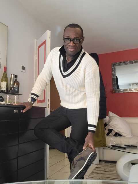 - Transsexuelle | Shemales:  Romyblack  in Wien  / Wien ,