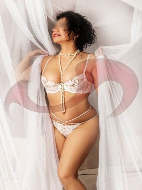  - Massage Studios | Erotikmassage:  Stella  in Wien  / Wien , Murlingengasse 7 