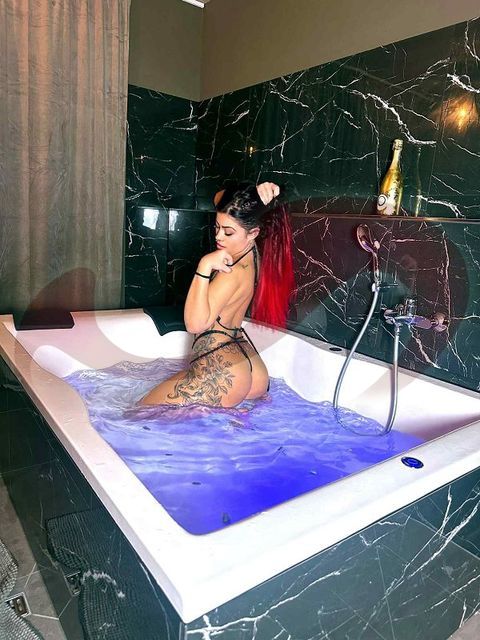  - Girls | Models | Callgirls:  Larissa  in Wien  / Wien , Hernalser Hauptstra�e 23 