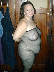 Aufgeweckte, offene Jungomi